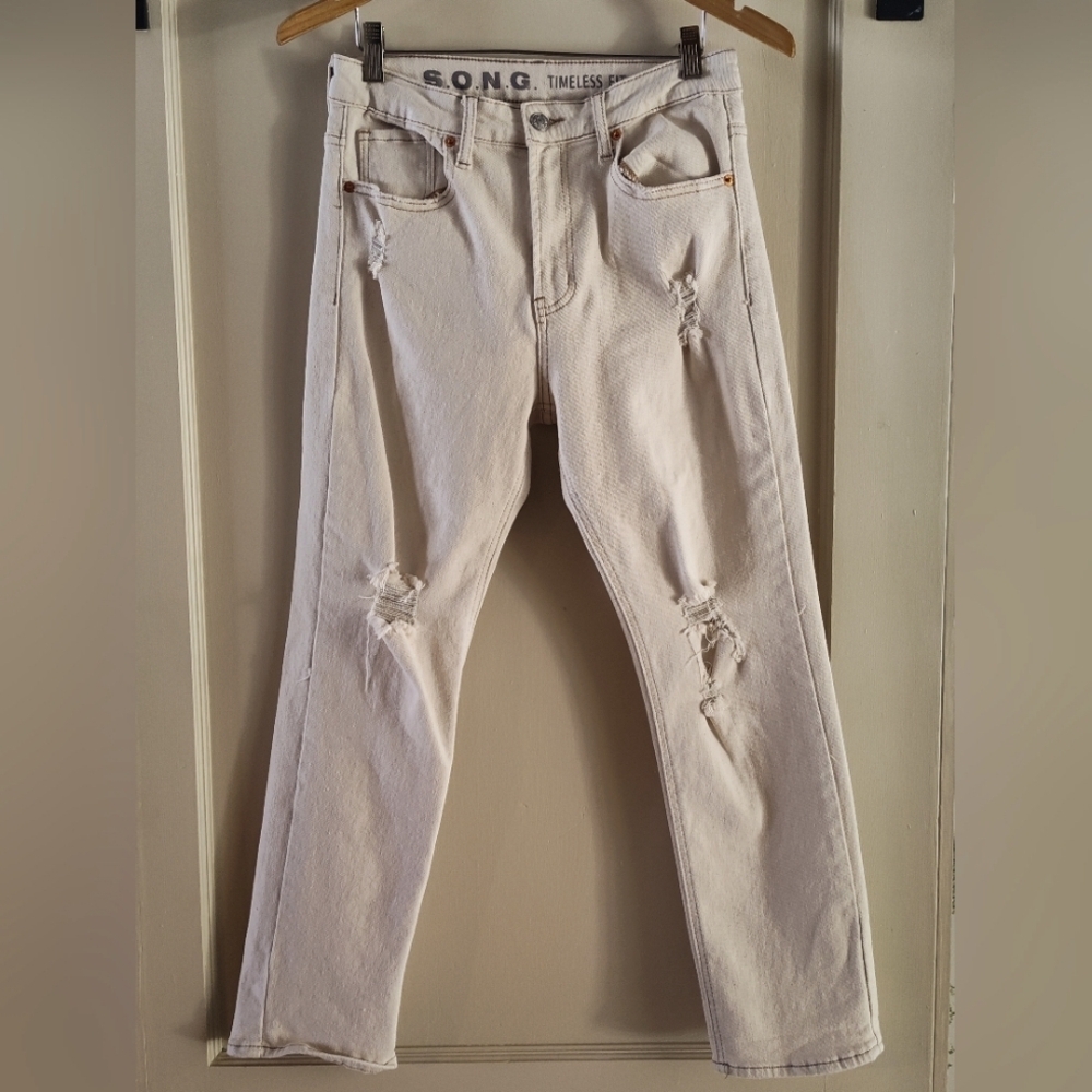 S.O.N.G. Women's Off White Distressed Jeans | Timeless Fit | Size 7/28